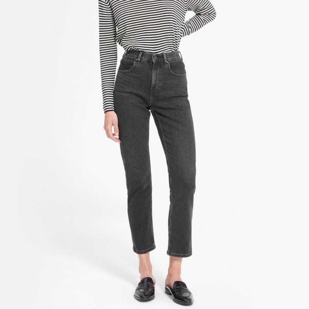 Everlane The Cheeky Straight Jean
